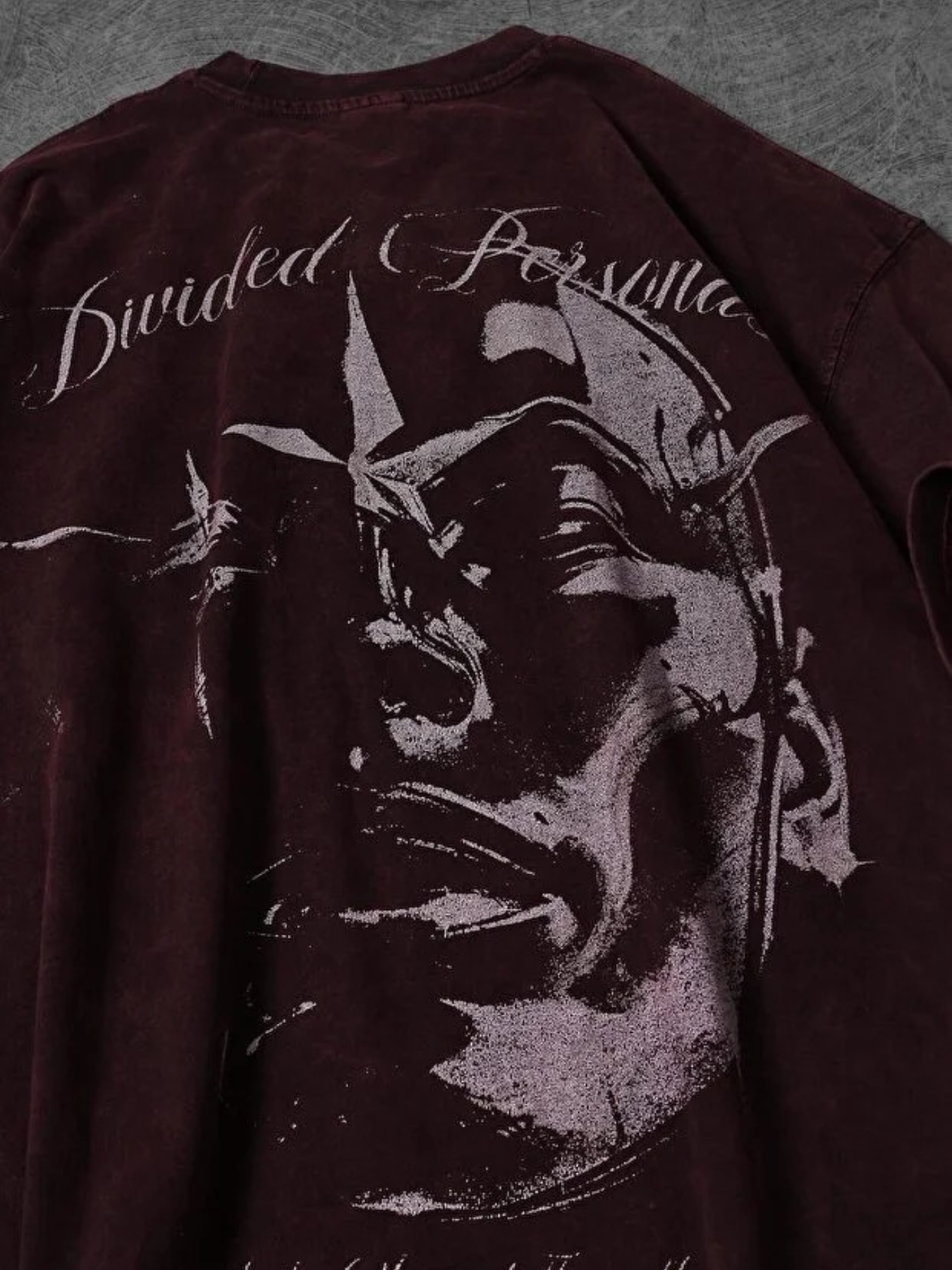 DIVIDED PERSONA TEE