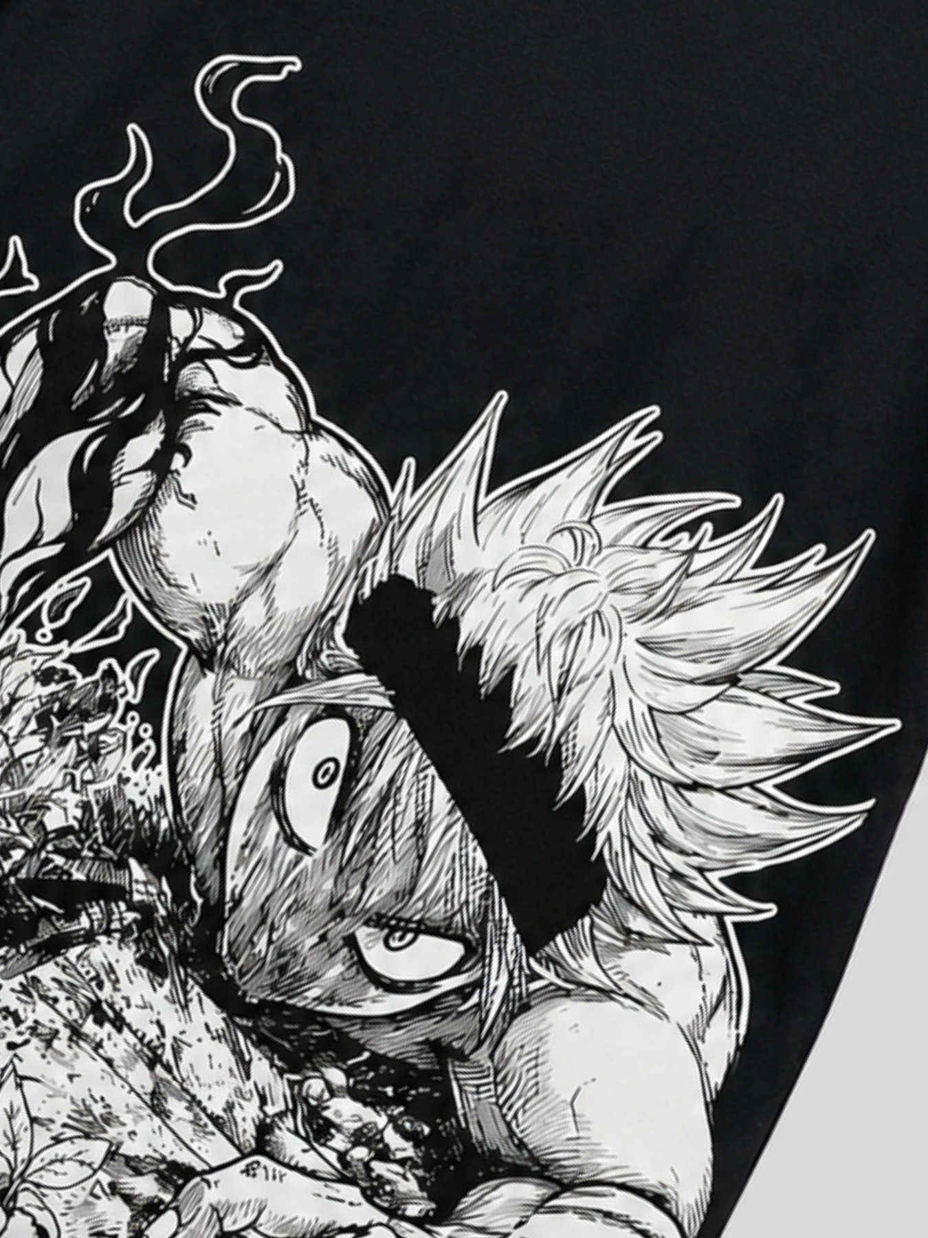 BLACK CLOVER TEE