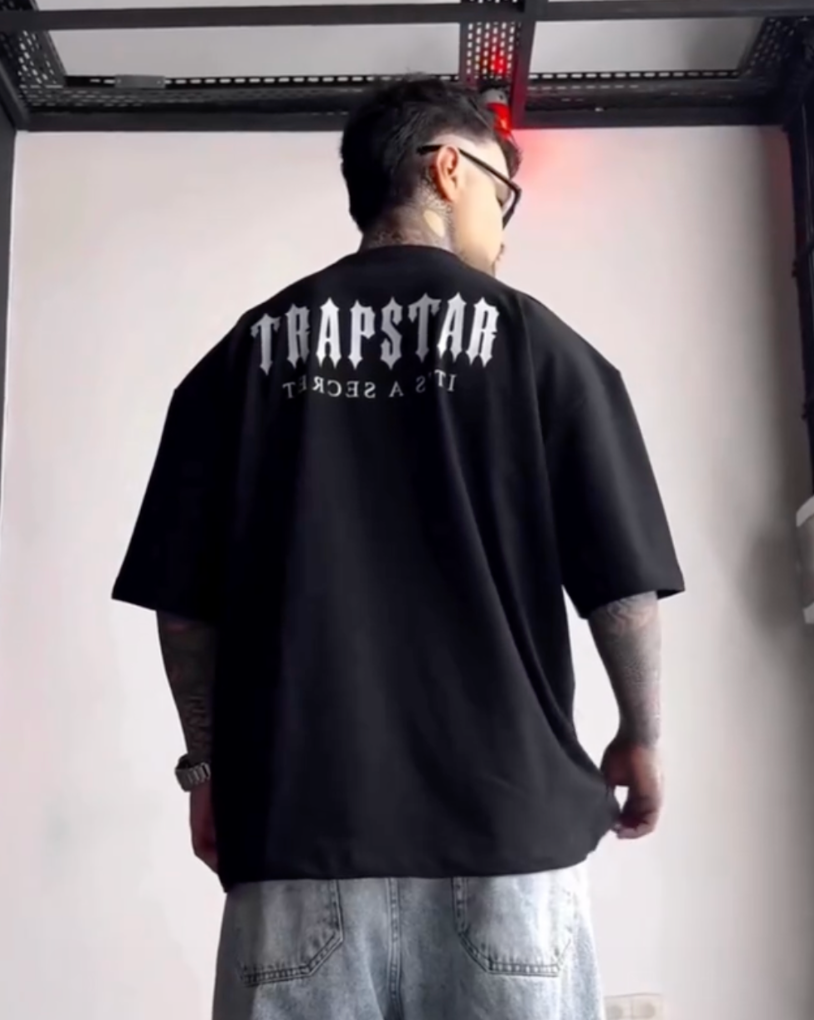 TRAPSTAR BLACK TEE