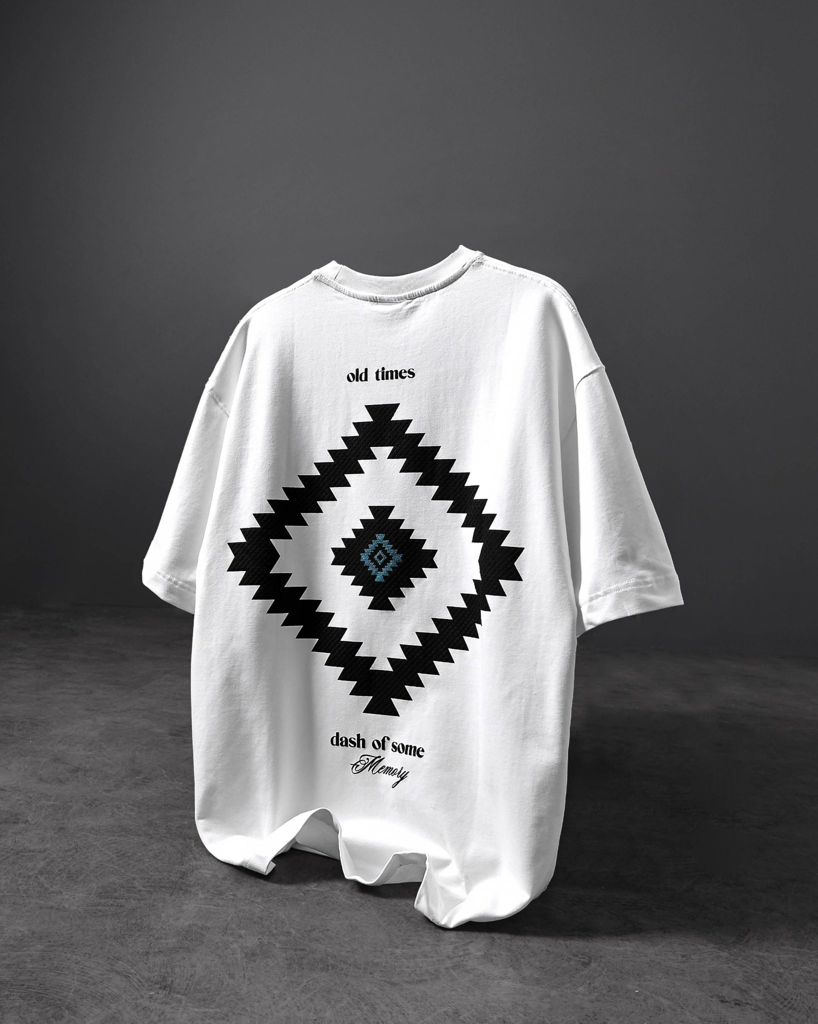 OLD TIMES TEE